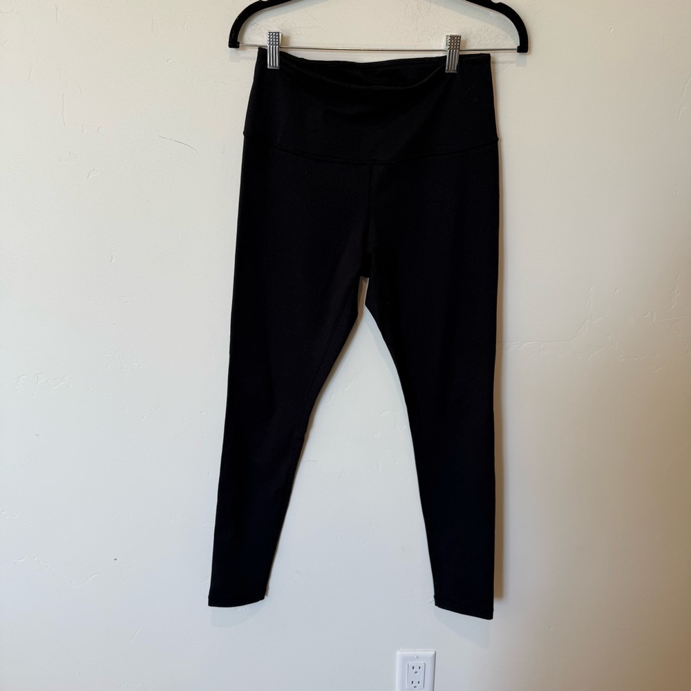 Zella Classic Black Leggings Womens Size Medium Athleisure Errands Travel Casual